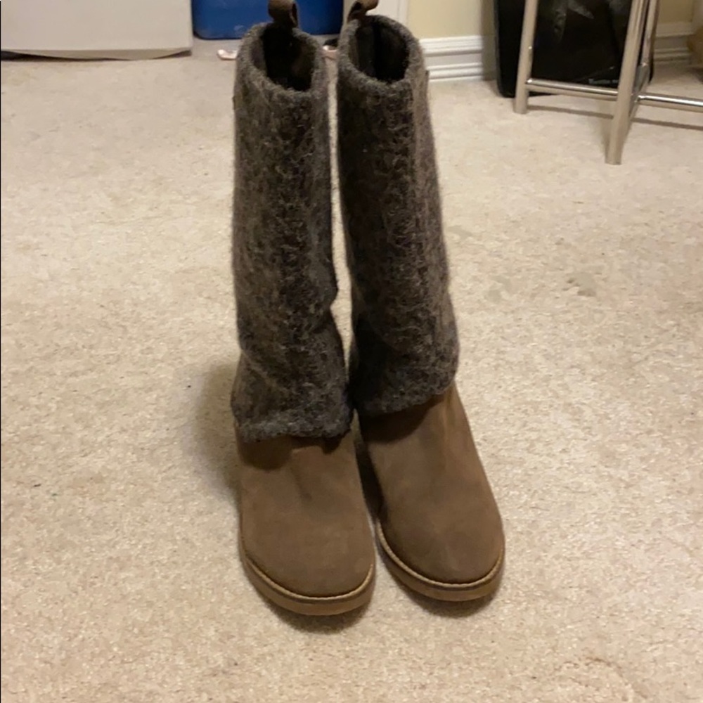 Design Lab Boots - Picture 3 of 4